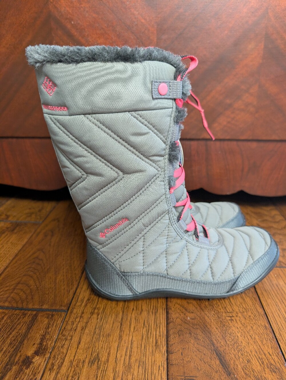 Columbia Youth Girl Winter Boots Minx Mid III WP Omni-Heat Waterproof Size 3